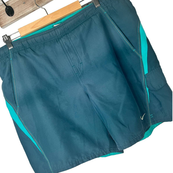 Vintage NIKE Men's L Swim Trunks Check Logo‎ Mesh Lined Drawstring Pockets Beach - Picture 1 of 6